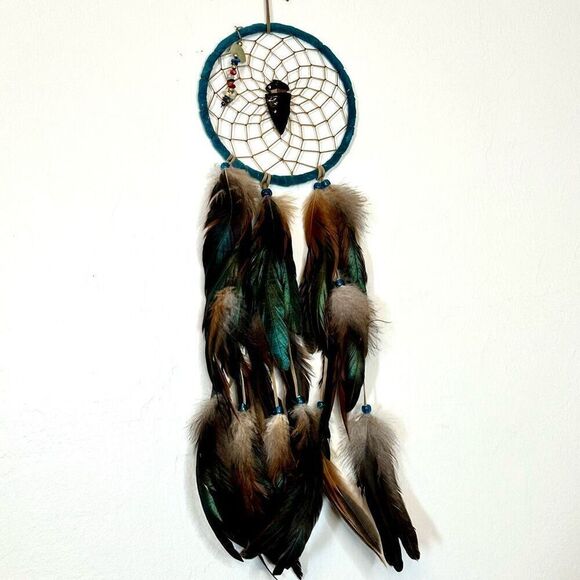 Authentic Handmade American Indian Dreamcatcher with Hand Carved Obsidian Arrow - Picture 2 of 6